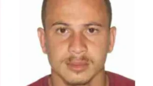 Suspeito de sequestro que deixou PM baleado se apresenta à polícia