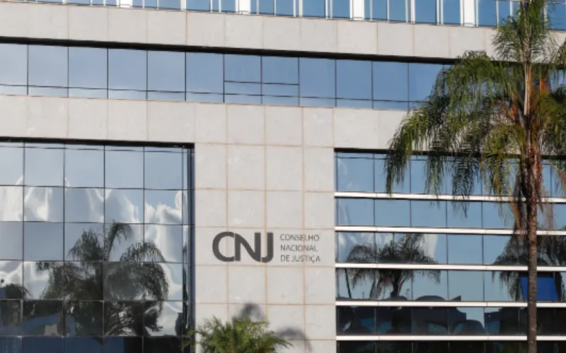 CNJ cria grupo para revisar salários de juízes e desembargadores