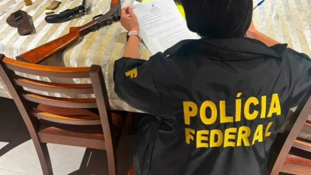Doleiro movimentou R$ 375 mi para contrabandistas, diz Receita
