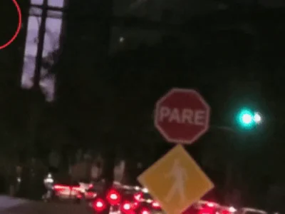 Falha em semáforo deixa dois sinais verdes em cruzamento de Campo Grande
