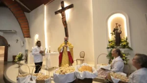 Legado de caridade de Santo Antônio vai além da fama de casamenteiro