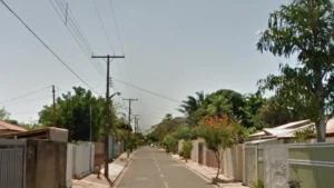 Invasor ameaça policiais e diz ser do PCC após furto em casa de idosa