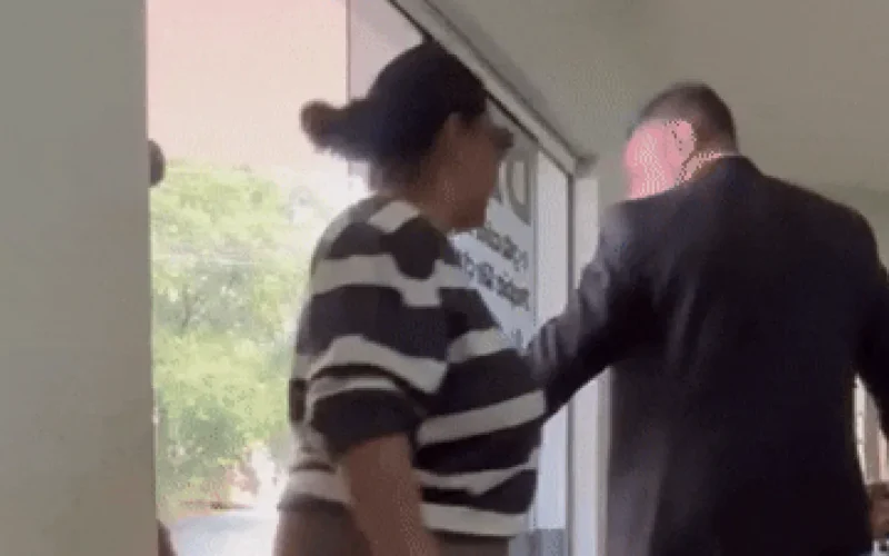 Pedreiro se entrega à polícia após matar em briga de trânsito