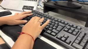 Computador volta a crescer em lares brasileiros, diz IBGE