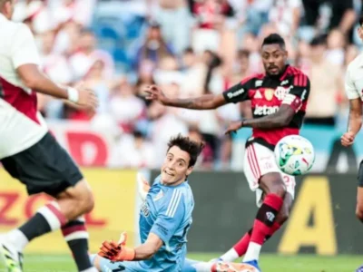 Flamengo empata com River Plate em amistoso em Portugal