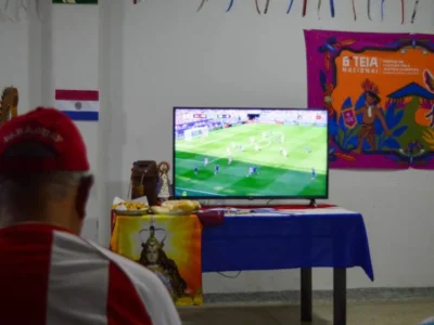 Colônia paraguaia celebra "bravura" da seleção mesmo com derrota