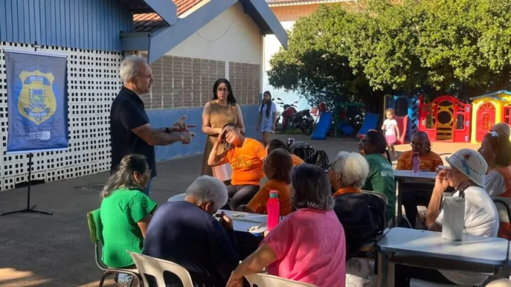 Polícia Civil orienta idosos a identificar e evitar golpes