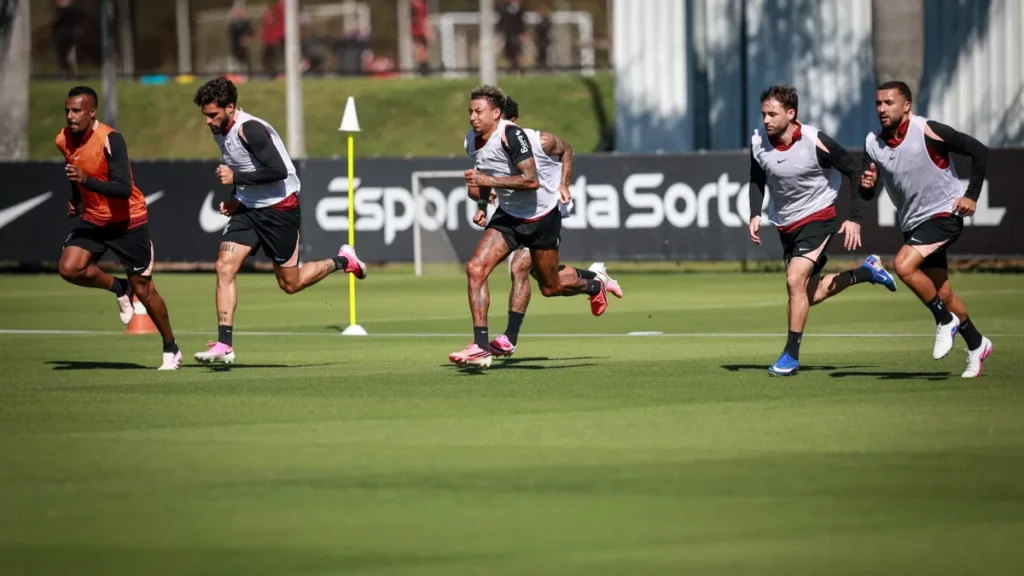 Multa de R$1,1 mi impede Corinthians de registrar novos jogadores