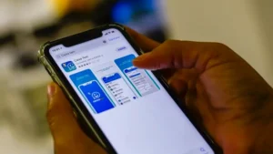 Nascidos em set/out recebem abono salarial nesta quarta