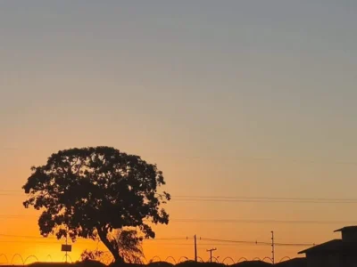 Calor de 38°C e ventos de até 80 km/h em MS neste domingo