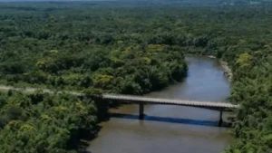 Ponte sobre Rio Miranda libera veículos acima de 10 toneladas