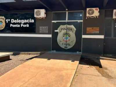 Ex-bombeiro é preso ao usar farda para furtos na fronteira