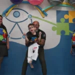 Capoeira inclusiva transforma a vida de crianças atípicas