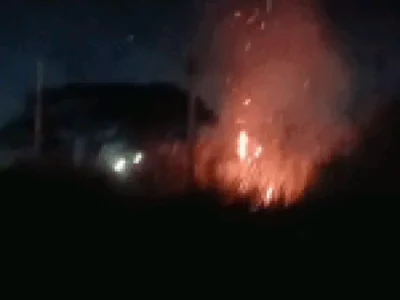Incêndio em terreno baldio cobre bairro de Campo Grande com fumaça