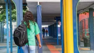 Ensino médio melhora no Ideb, mas aprendizado recua em MS