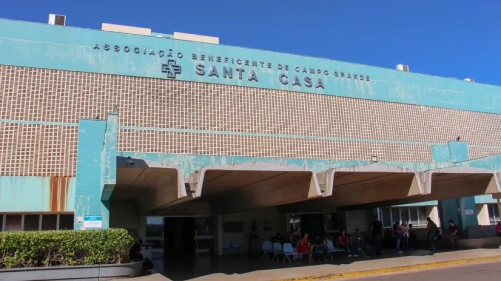 Lula sanciona lei que libera FGTS para santas casas até 2030