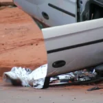 Motorista capota carro e morre após sair de conveniência em Campo Grande