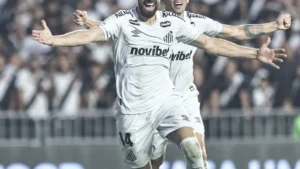 Santos e Atlético-MG vencem por 3 a 0 no Brasileirão